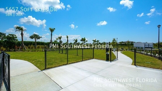 Building Photo - 5657 Soft Skies Dr