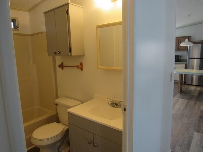 Building Photo - 514 Nesbitt Park Ave