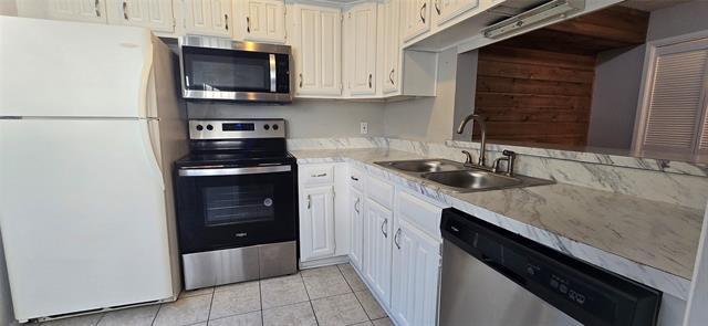 Building Photo - 5454 Financial Plaza