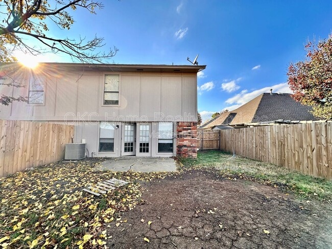 Building Photo - 8712 Rayburn Ave