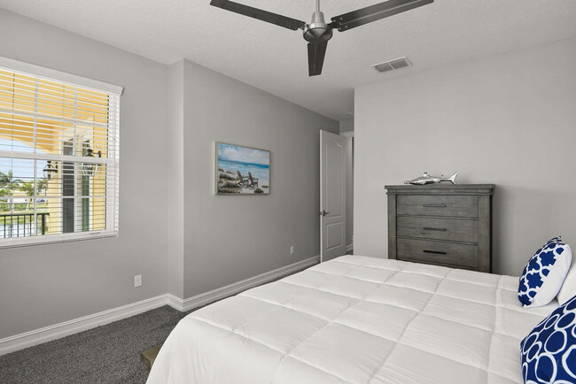 Building Photo - 132 Mediterranean Way