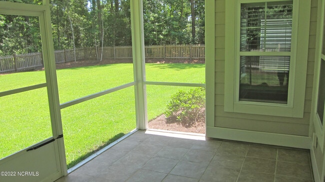 Building Photo - 122 Saltwater Landing Dr