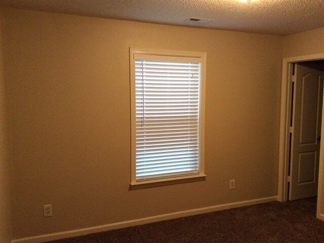 Building Photo - 726 Cheswick Ave