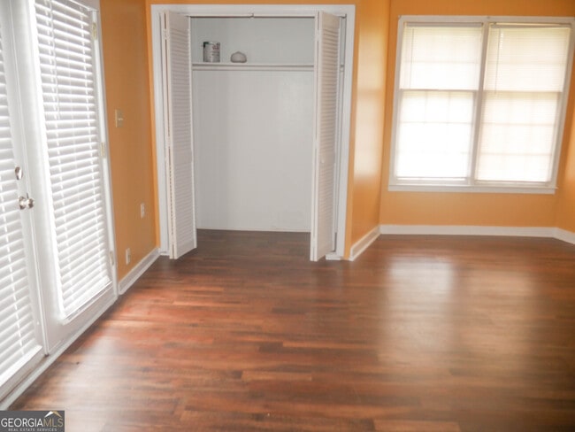 Building Photo - 6451 Edenfield Dr