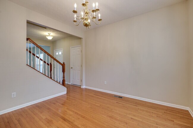 Building Photo - 3594 Armada Dr