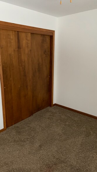 Same closet in both bedrooms - 20427 W Clark Ave