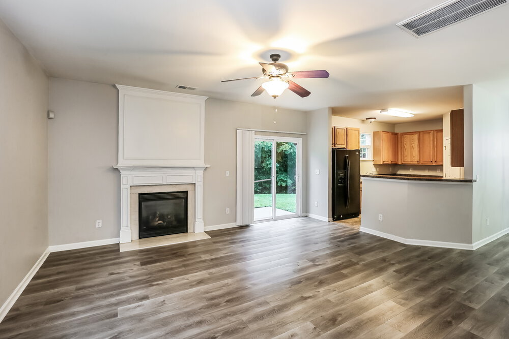 Building Photo - 4720 Abercromby St