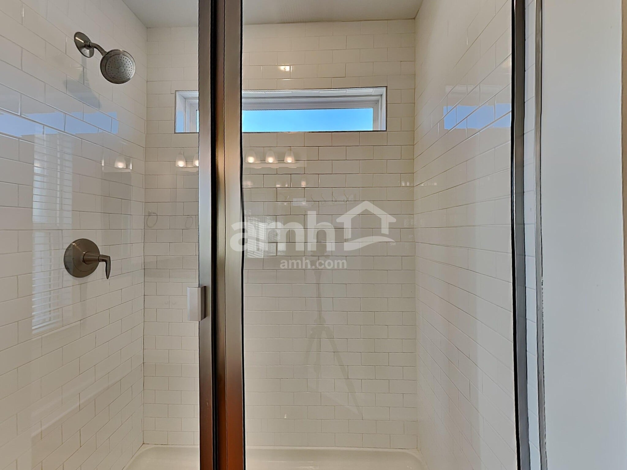 Building Photo - 9013 Ristau Dr