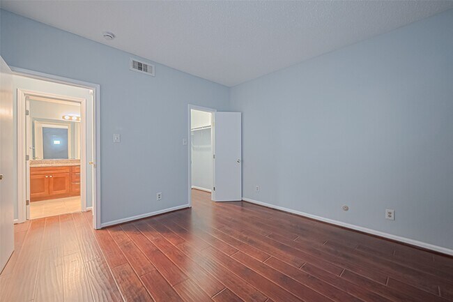 Building Photo - 7900 N Stadium Dr