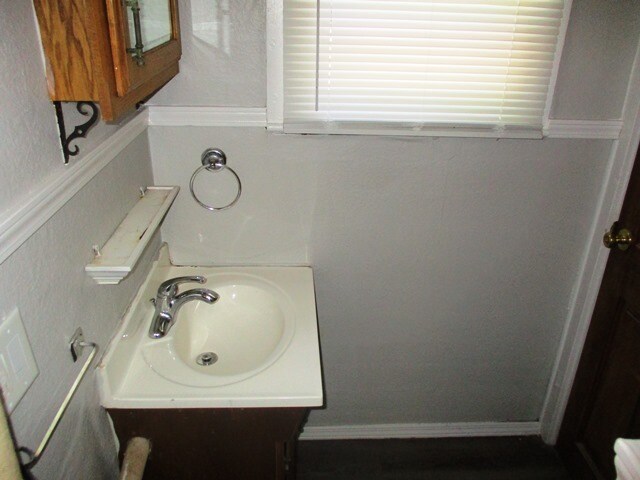 Building Photo - 1019 W Taylor St