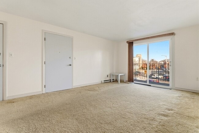 Building Photo - 36 Essex St