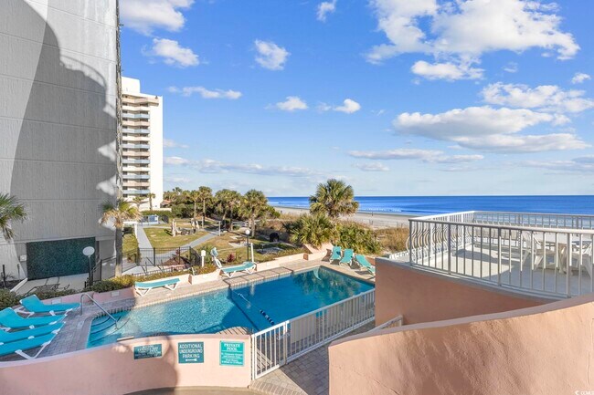 Building Photo - 202 70th Ave N