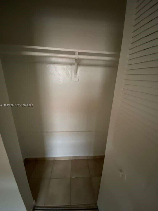 Building Photo - 4655 Palm Ave