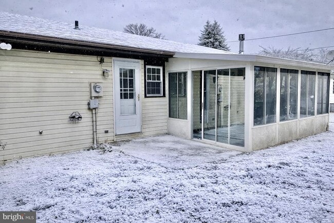 Building Photo - 1008 Clematis St