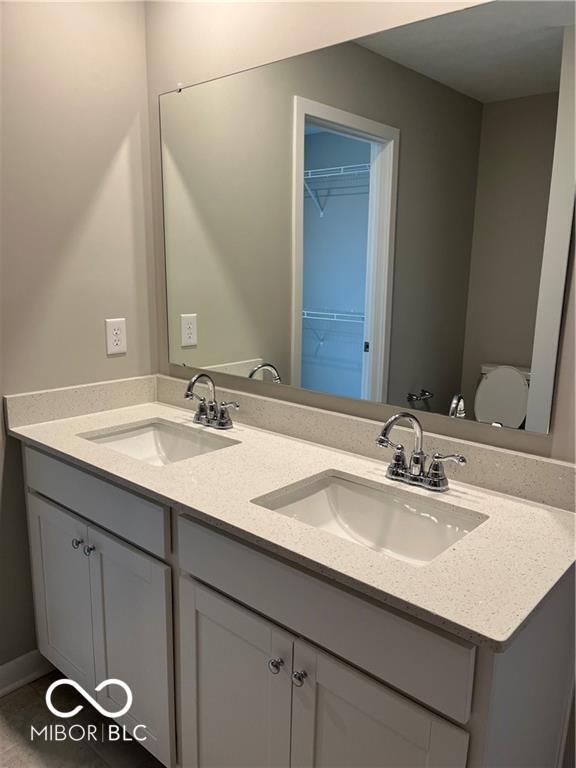 Building Photo - 2052 Rowena Ln