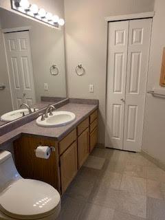 Building Photo - 4545 Wheaton Dr
