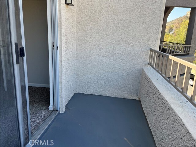 Building Photo - 1010 La Terraza Cir