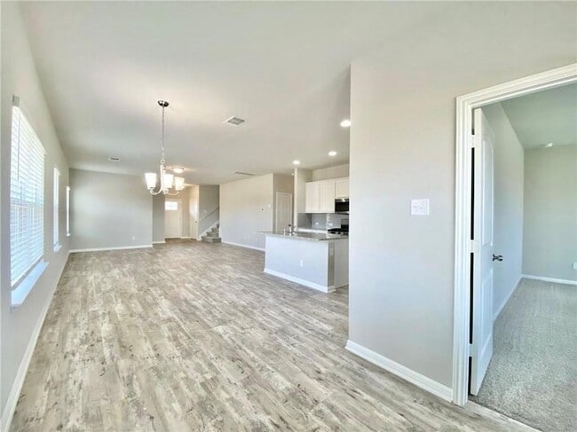 Building Photo - 2036 Port Ellen Dr