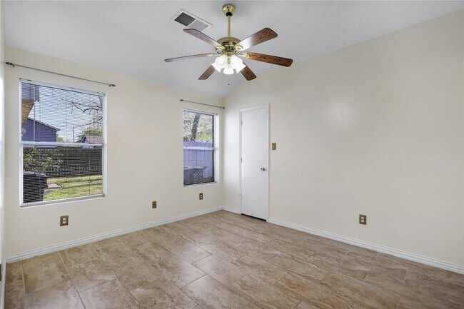 Building Photo - 1117 Willersley Ln