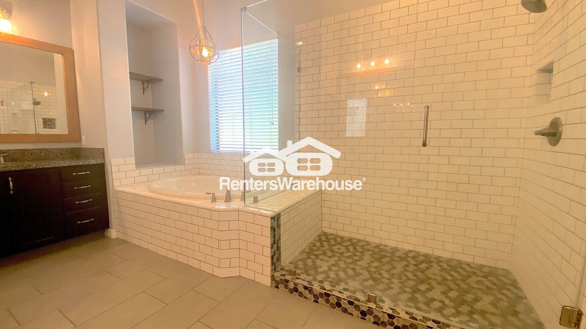 Building Photo - 19894 E Strawberry Dr