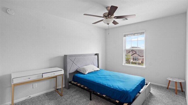 Building Photo - 22218 Delphin Grv Dr