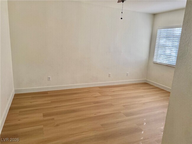 Building Photo - 5844 Aimless St