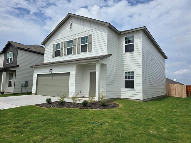 Building Photo - 121 Blazilmar Ln