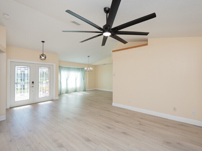 Building Photo - 3 BEDROOM • 2 BATHROOM • PRIVATE POOL • WATERFRONT • BOAT LIFT • ZERO DEPOSIT MOVE-IN AVAILABLE