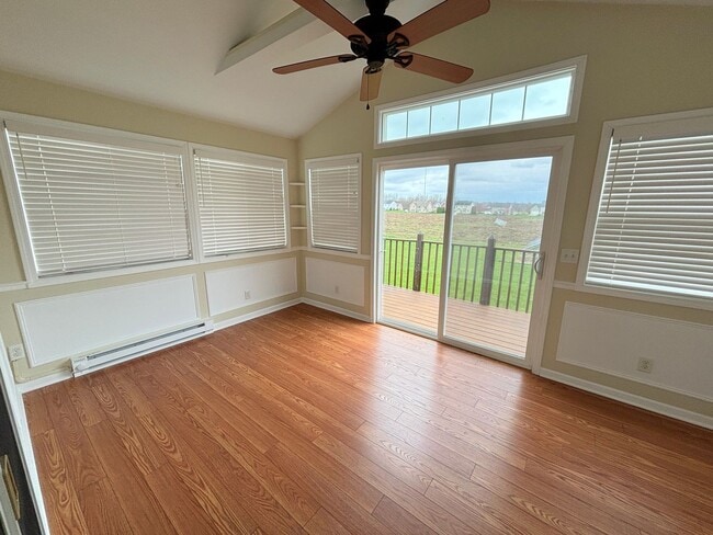 Building Photo - 4-bedroom, 2.5 bathroom unfurnished home in Saint Joseph