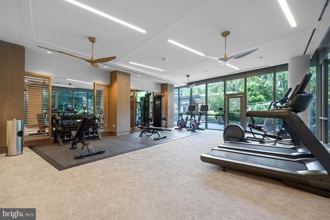 Building Photo - 7887 Jones Branch Dr