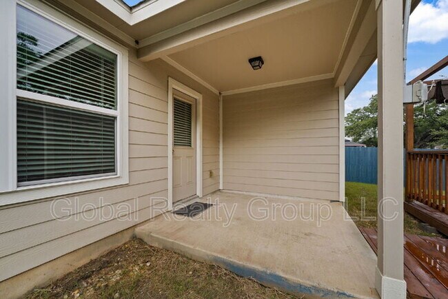 Building Photo - 14947 Cheshire Way