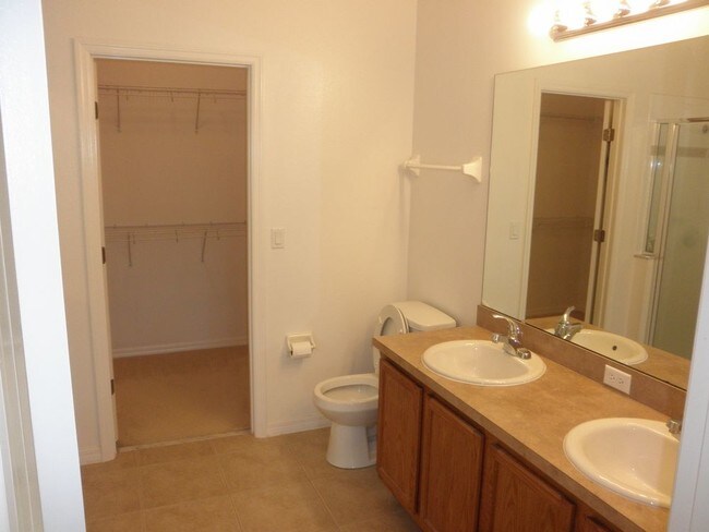 Building Photo - STUNNING HOME IN BELLA VISTA AT TIVOLI WOODS