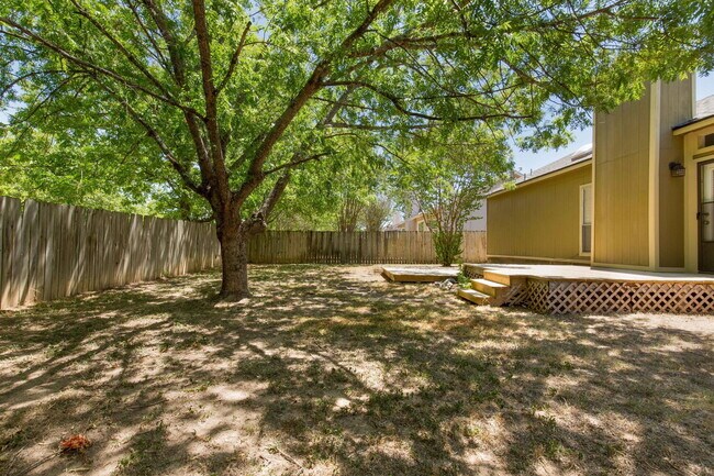Building Photo - 504 Purple Sage Dr