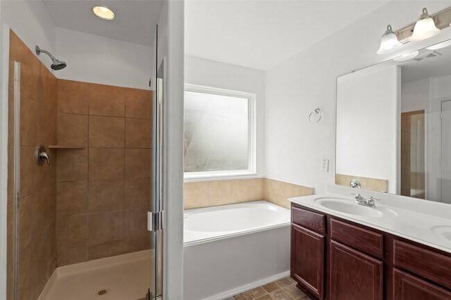 Building Photo - 20114 Windy Stone Dr