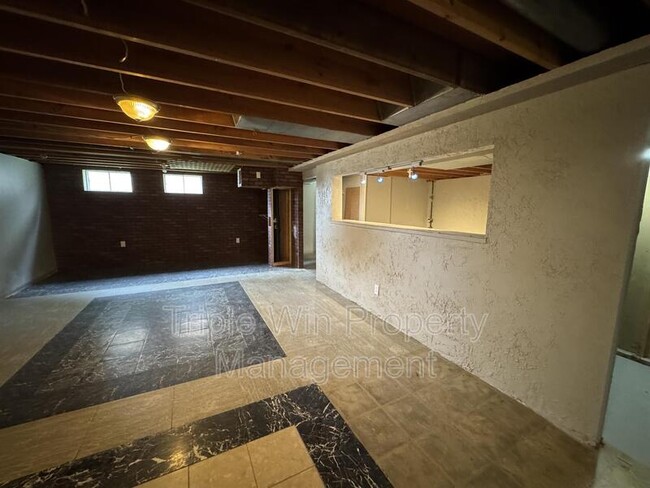 Building Photo - 11282 Ashcroft Ln