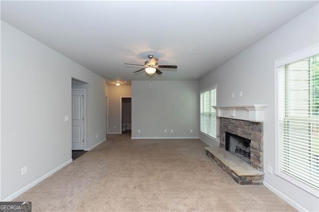 Building Photo - 772 Hawkins Creek Dr