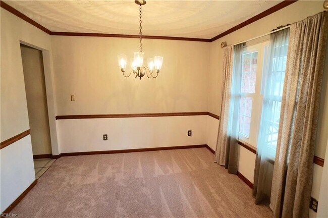 Building Photo - 937 Thompson Way