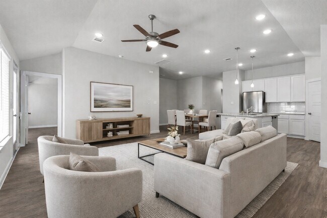 Building Photo - 3003 Middleton Dr