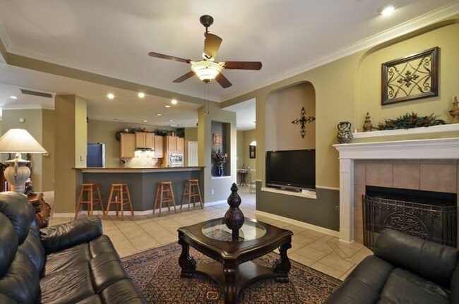 Building Photo - 1302 Hunter Ace Way