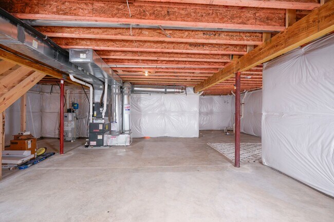 Building Photo - 245 Hollyhock Dr