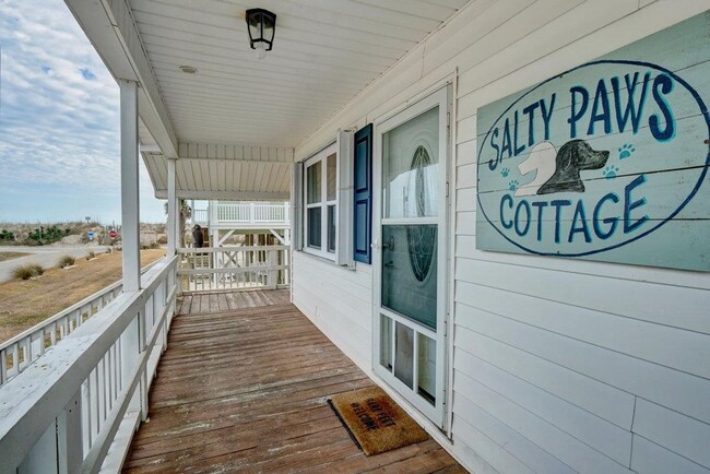 Building Photo - FURNISHED OFF-SEASON MONTHLY RENTAL-STARTI...