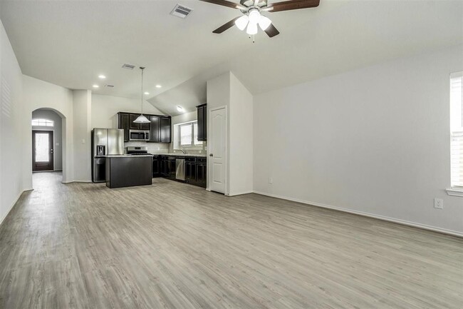Building Photo - 3107 Andlor Hills Dr