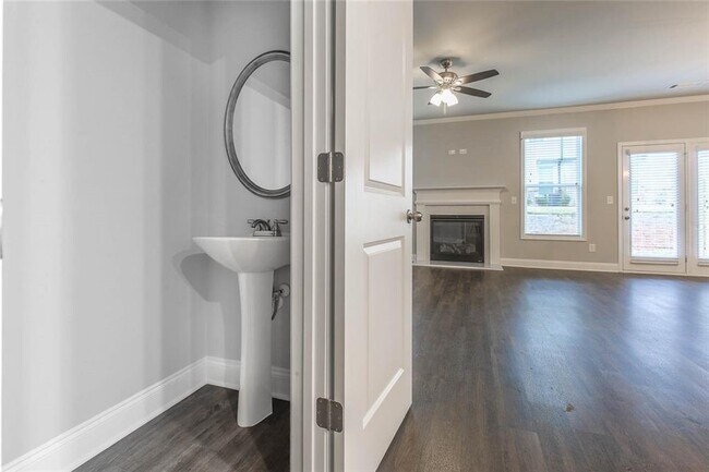 Building Photo - 2663 Morgan Creek Dr