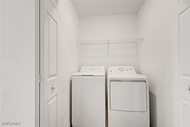 Building Photo - 43060 Greenway Blvd