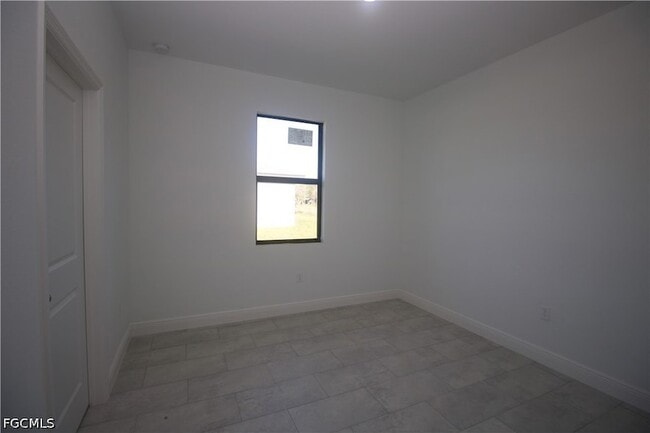 Building Photo - 8002 Spice Ct