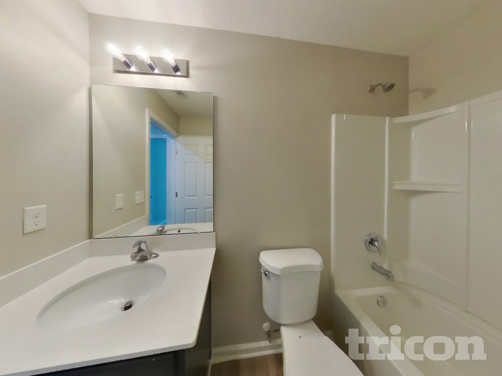 Building Photo - 77013 Birdseye Ct