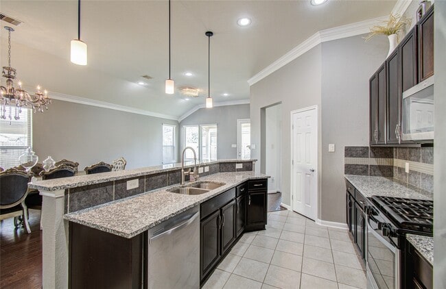 Building Photo - 18707 Naples Ridge Ct