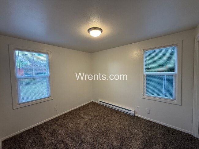 Building Photo - 5732 N A St