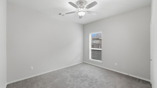 Building Photo - 2973 Coral Way
