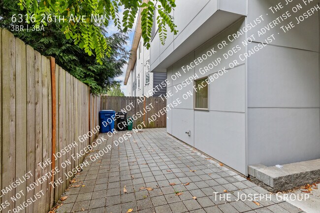 Building Photo - 6316 26th Ave NW